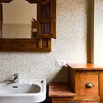 公寓 Cosy Close To The Metro Station - Zeno 52 *